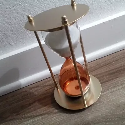 Hour Glass