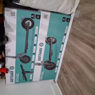 2 brand new scooters